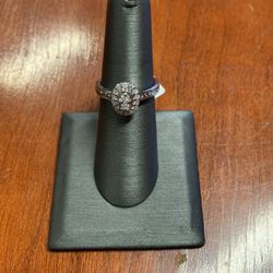 14K White Gold Ring