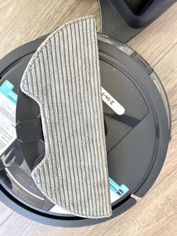 2-in-1 Robot Vacuum and Mop