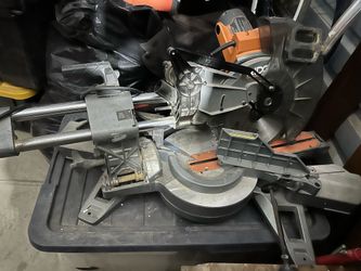Rigid 12 in miter saw
