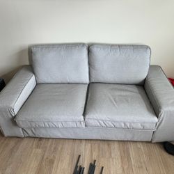 2 seat couch. 