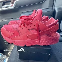 Nike Huarechres Size 13 Men 