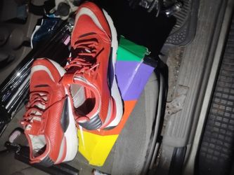 Puma Rs-0 Running System Shoes And Red Jogging Pants
