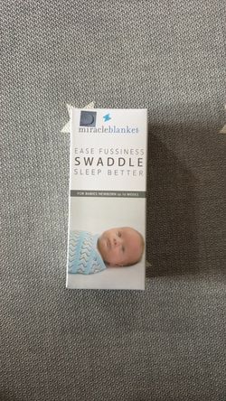 Baby swaddle