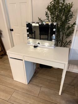 ikea desk/vanity