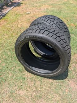 2 new 275/40/20 Bridgestone tires