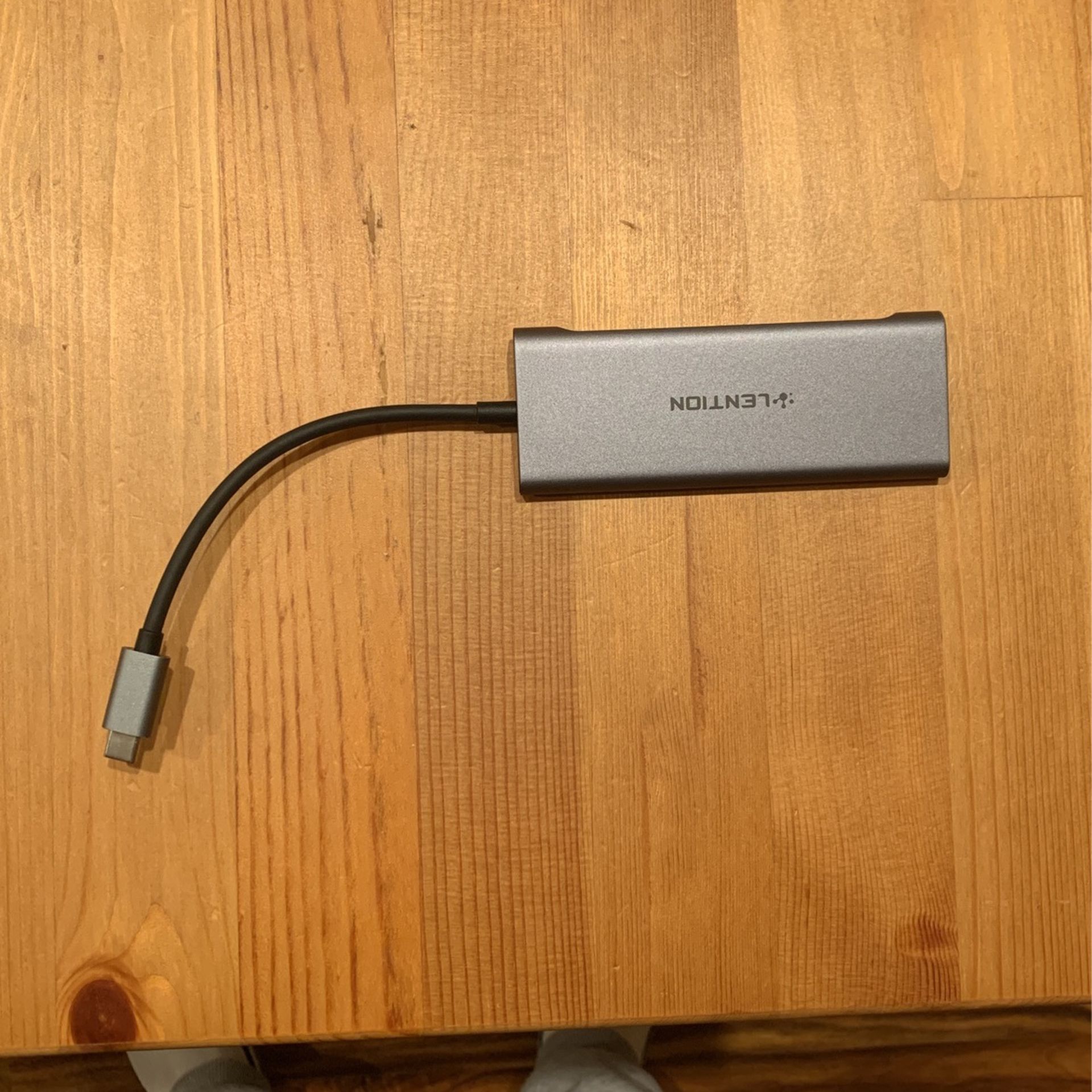 LENTION USB-C Multi-Port Hub with 4K HDMI Output, 4 USB 3.0