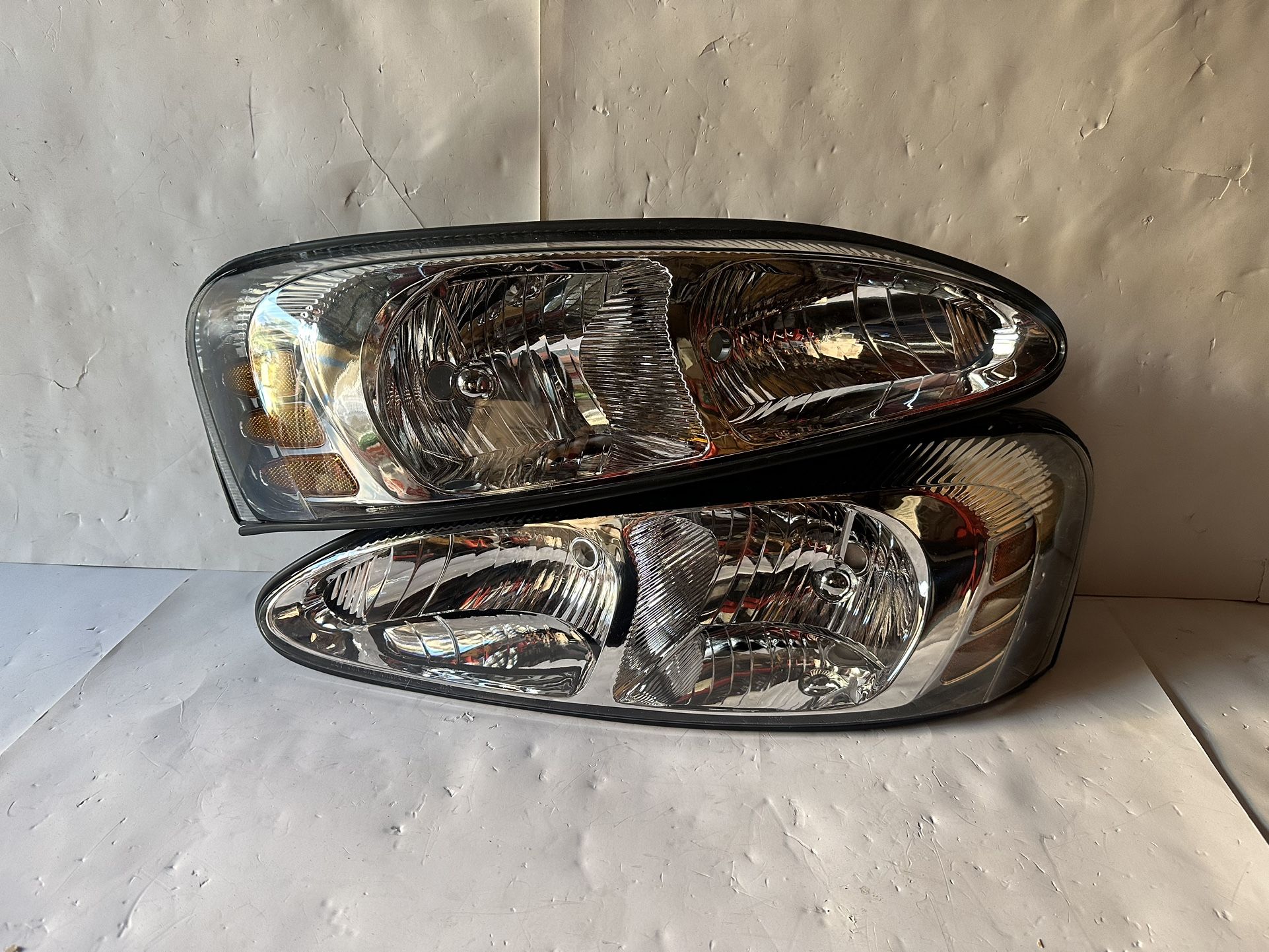 Pontiac Grand Am Headlight Year 2004-2008