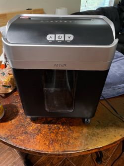 70% off retail Ativa 10 sheet paper shedder