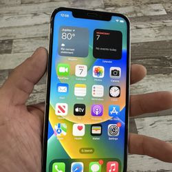 iPhone 12 Unlocked For Any Carrier W/ New Tempered Glass Screen Protector And Charger 