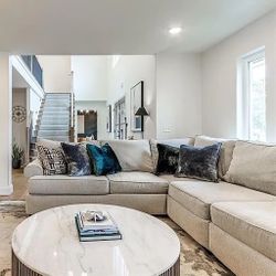 Sectional Couch 