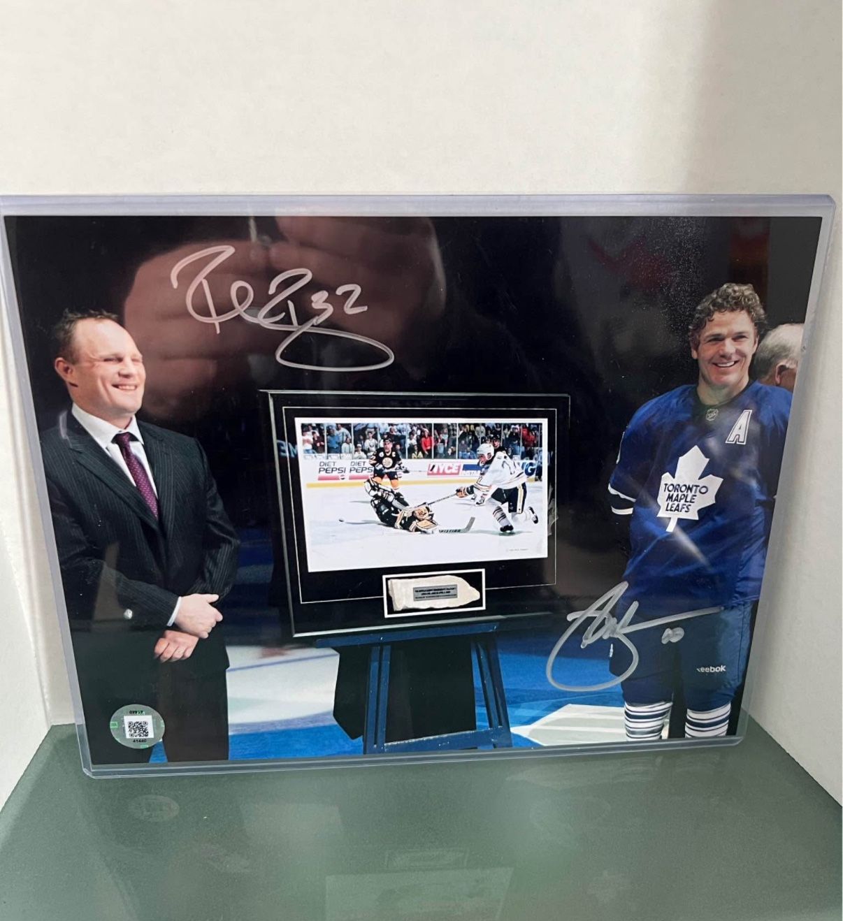 Rob Ray & Brad May Autographed Buffalo Sabres 8x10