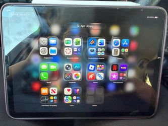 Apple iPad Air 5th Generation
