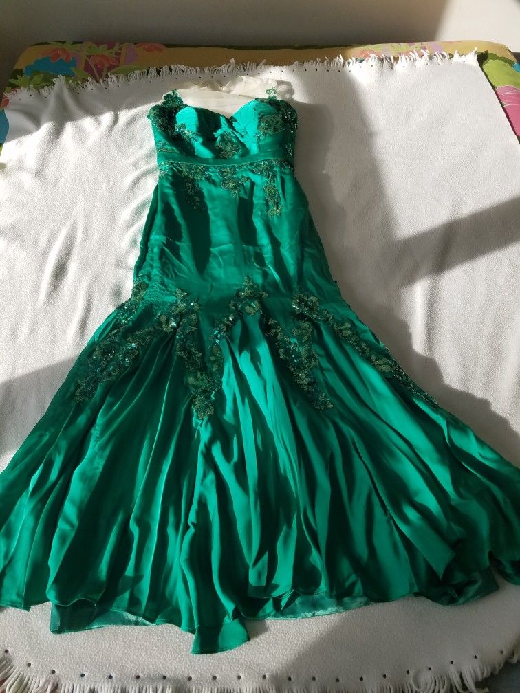 Green Sequin Beaded Evening Gown Prom Party Dress for Sale in Edison ...