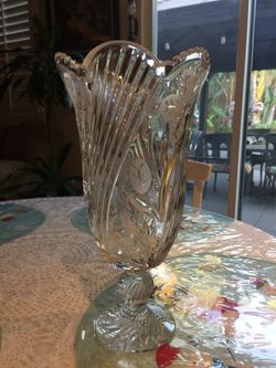 Crystal flower vase
