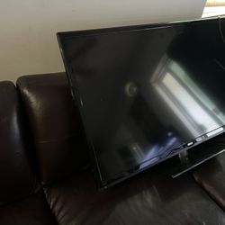 For Repair - 45 LED LED FULL HDTV