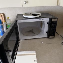 Hamilton Beach Microwave