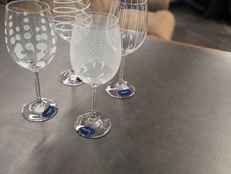SET OF 4 WINE MIKASA GLASSES
