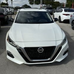 2020 Nissan Altima
