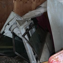 90 Jaguar Hood Truck Lid And 4 Doors all In Good Condition