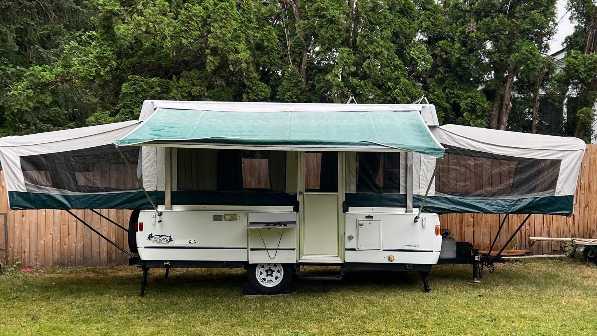 2000 Coleman Timberlake Pop Up OBO