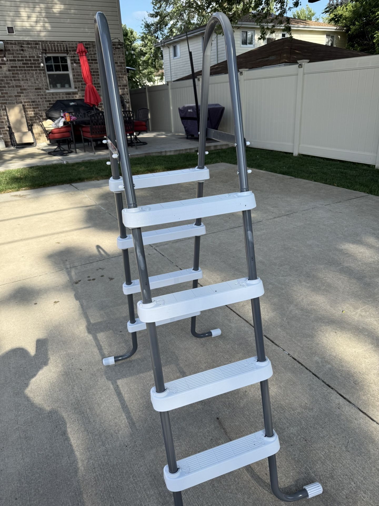 Pool Ladder
