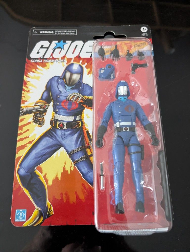 Gi Joe 6' Cobra Commander Retro Card Exclusive 
