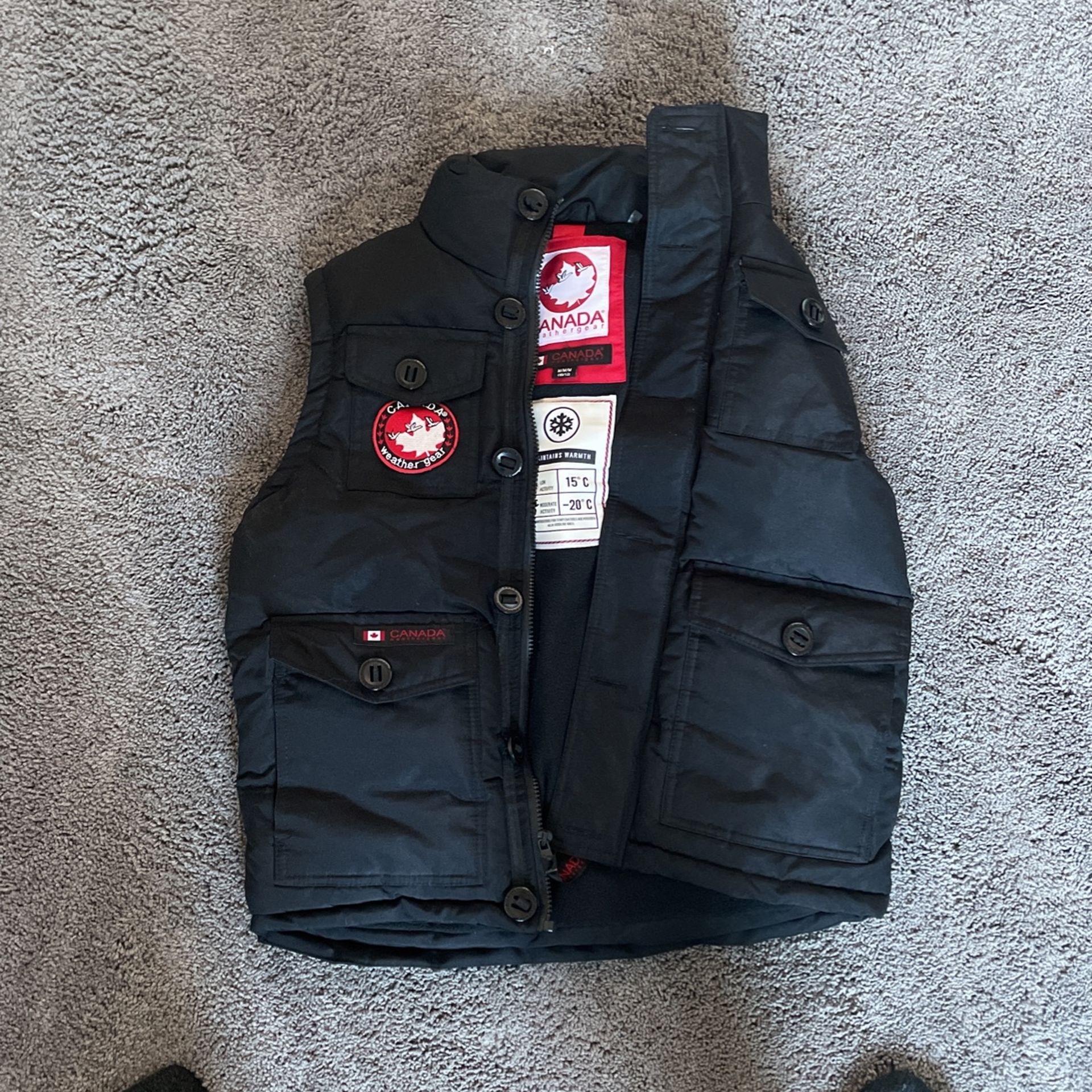 Canada Weather Gear Puffer Vest