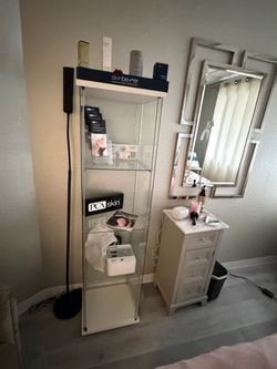 Display case