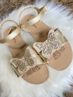 sandalias size 3 de niña . zapatos size 1 de niño