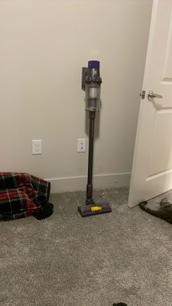 Dyson V10 Animal Cyclone Vacuum