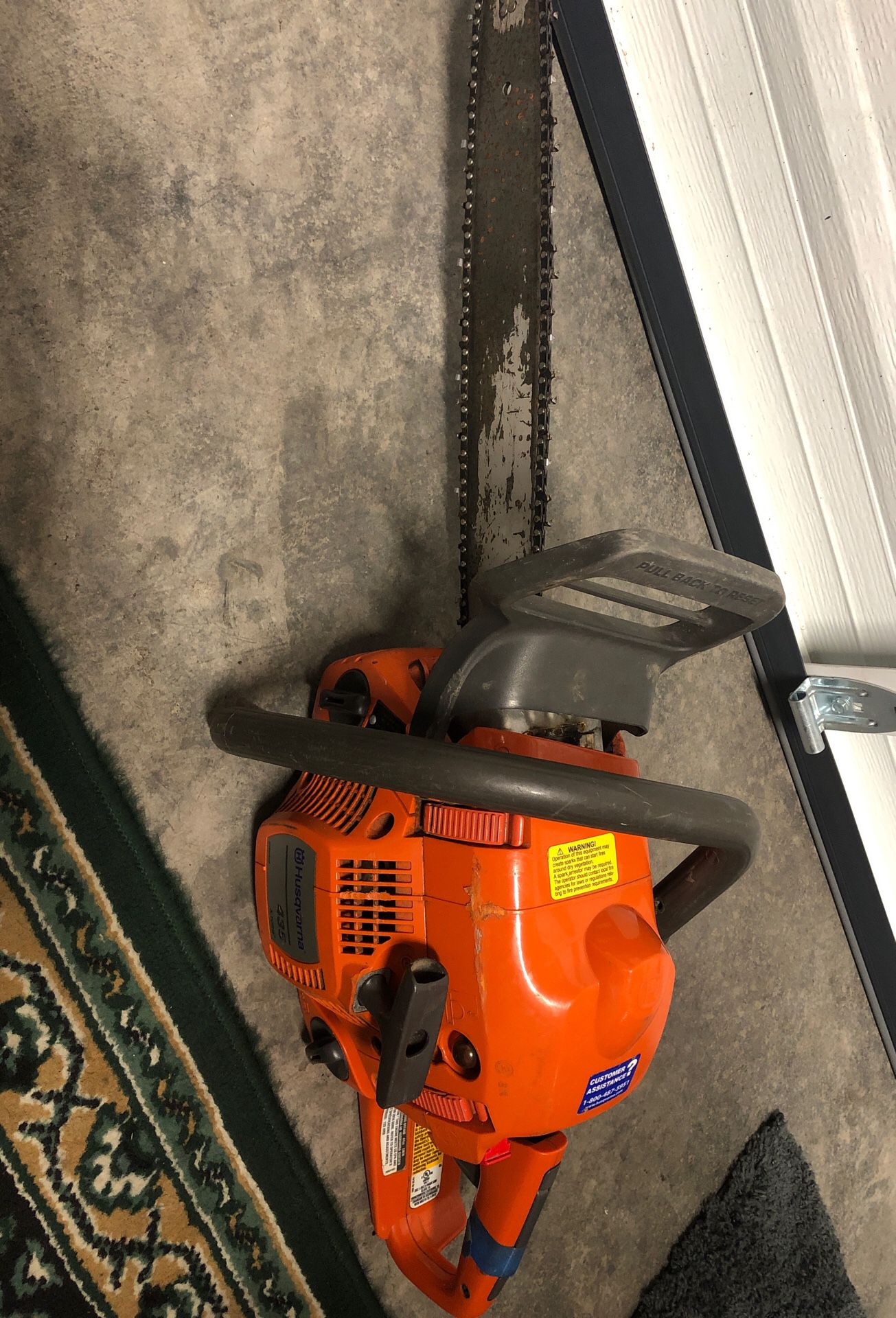 Husqvarna 435 X-Torq Chainsaw excellent conditions