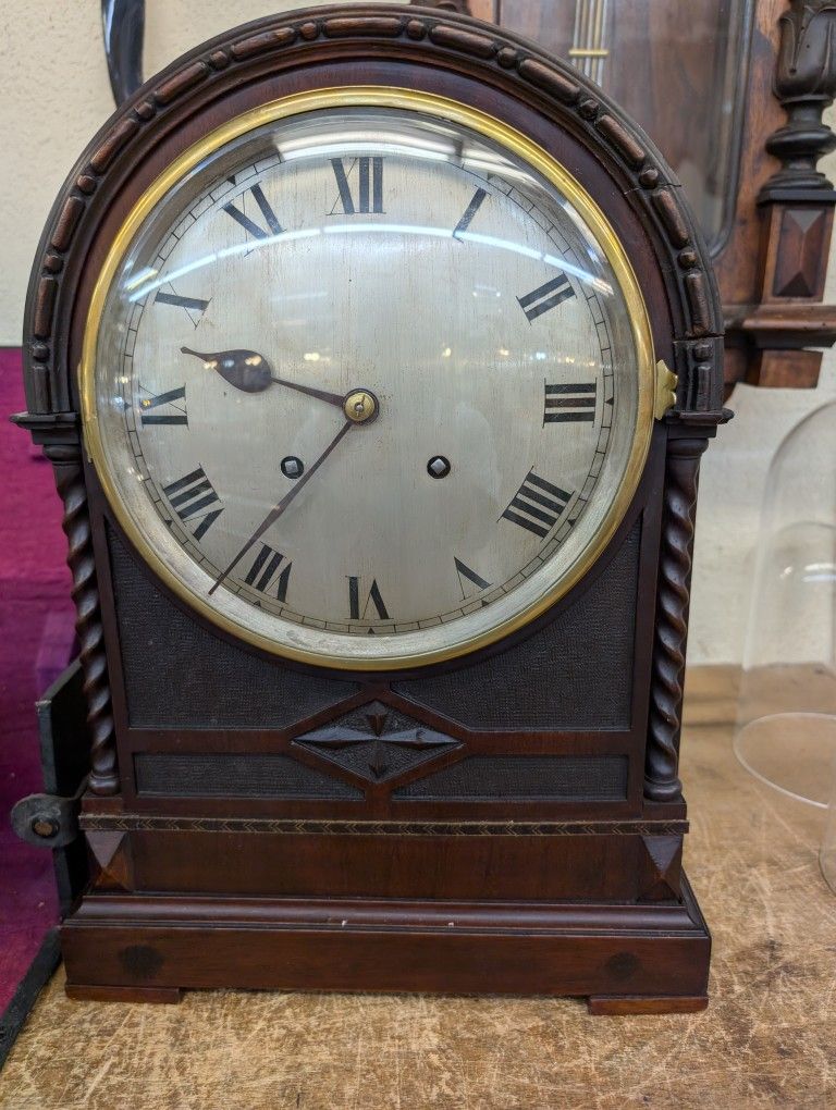Quarter Chime Mantle Clock