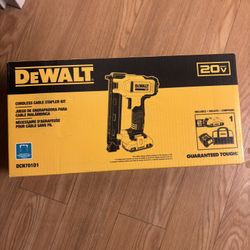 DEWALT 20V MAX Lithium Ion Cordless Cable Stapler Kit With 2AH Battery+Charger
