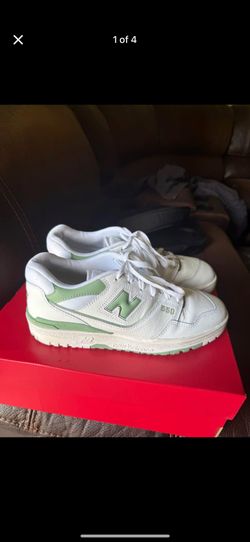 New Balance 550 Size 8.5 Men’s
