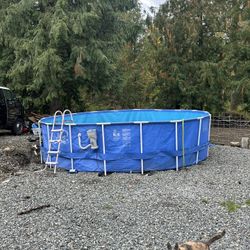 FREE POOL 