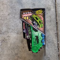 Brand New Monster Truck Grave Digger Any Terrain Remote Control 