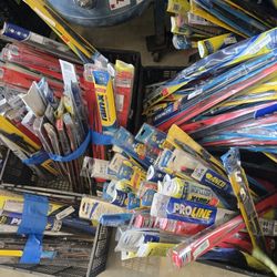 Windshield Wipers (New)/ Wipers Nuevos Barios Taman̈os