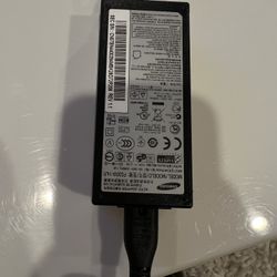 Genuine AC/DC Adapter P/N PS30W-14J1 30W 14V for Samsung LCD Monitors 