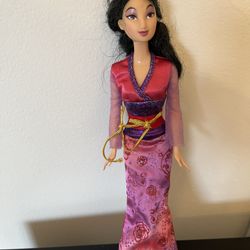 Beautiful Mulan Doll 
