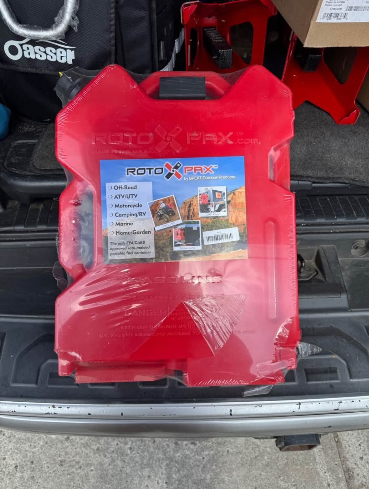 Pair Rotopax  Gas Cans NEW With Mounts 2 And 3 Gallon Root Pax