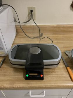 Double Pan Cakes Electric. Like New