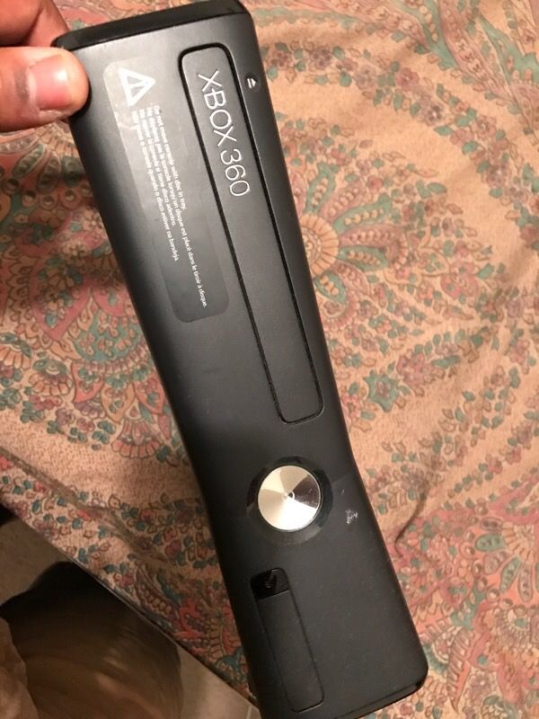 Xbox 360, it never had been used because it has a password on it and idk who to fake it to to get it off I want 100 for it if not I'll take 40 or 50