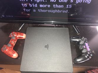 PS4 BRAND NEW CONDITION !!