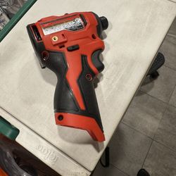 M12 12 V Subcompact Brushless 1/4 In Hex Drill