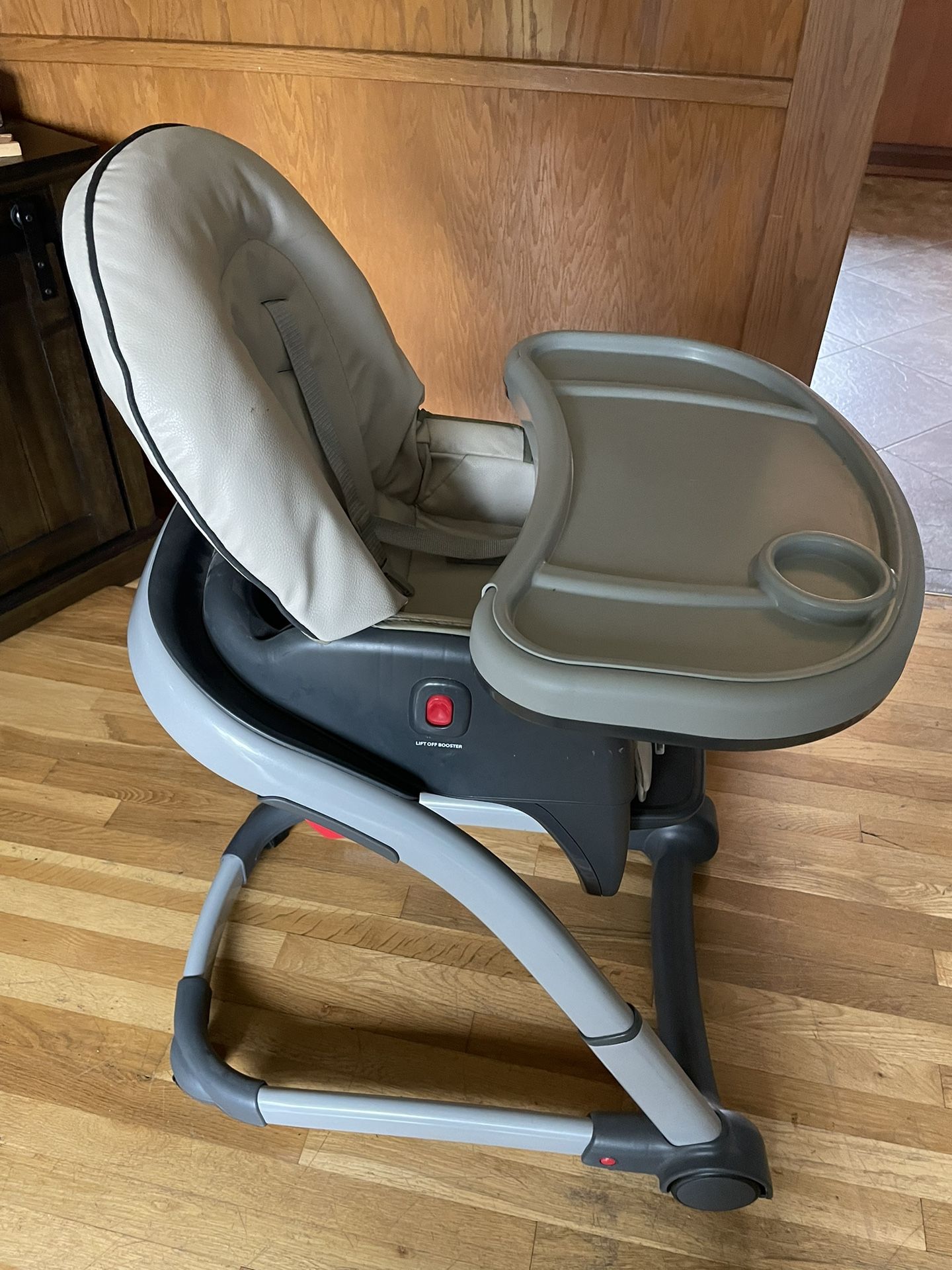 Graco High chair $10