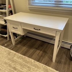 Pottery Barn teen Hampton White Desk
