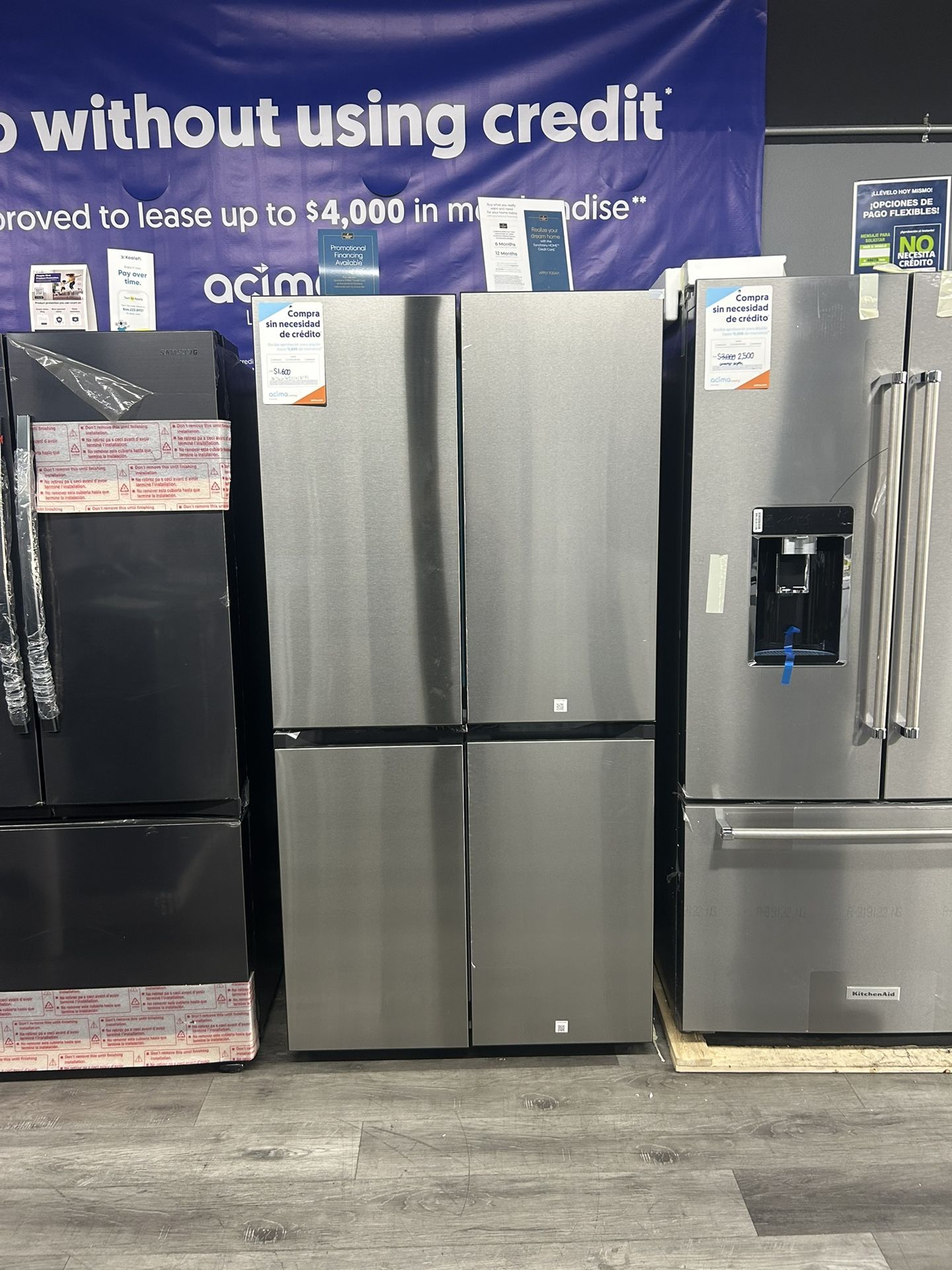 Samsung - Bespoke 29 Cu. Ft. 4- Door Flex French Door Refrigerator with Beverage Center - Fingerprint Resistant