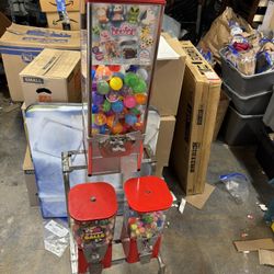 Capsule Vending Machine Rack 1in 2in Great Condition 