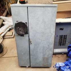 200 Amp Square D  Panel 40 Space Good Used condition With Breakers. 