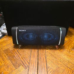 Sony XB33 Extra Bass Portable Speaker System - Black